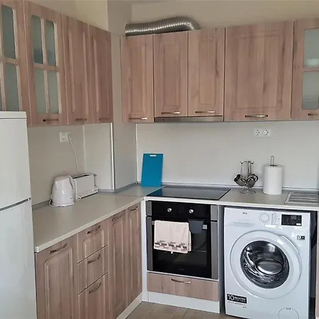 Azzurro-top Floor In Quiet Neighborhood, Free Private Parking * Várna